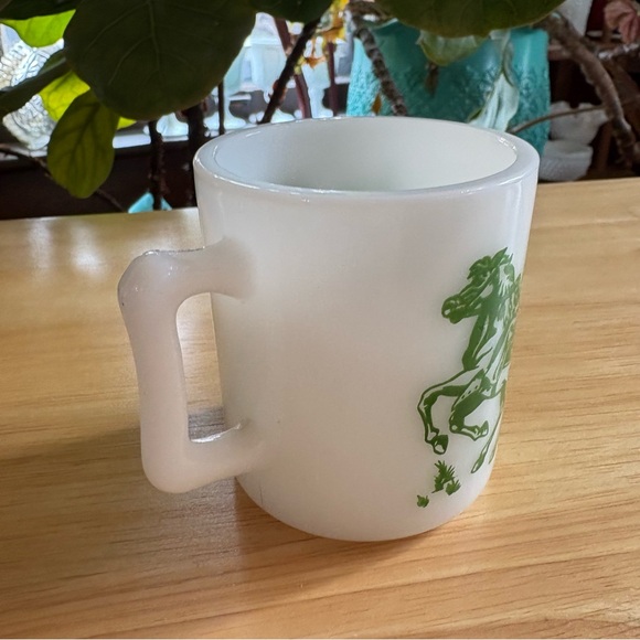 1950s Hazel Atlas Milk Glass Cowboy Graphic Mug - Picture 4 of 8